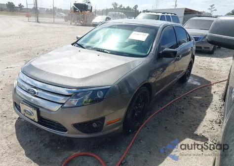 2011 Ford Fusion Se z USA, uszkodzony, nr VIN 3FAHP0HA1BR217450